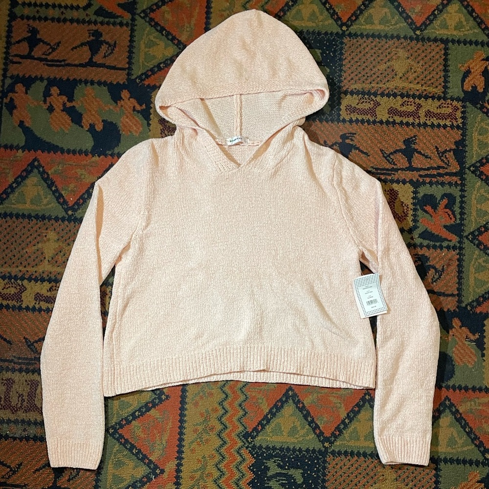 Society 212 pink long sleeve hooded sweater. Soft material. Size XL New w/tags